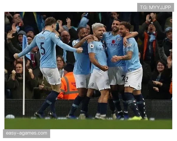 德布劳内 vs 哈维：时代中场风格对比分析