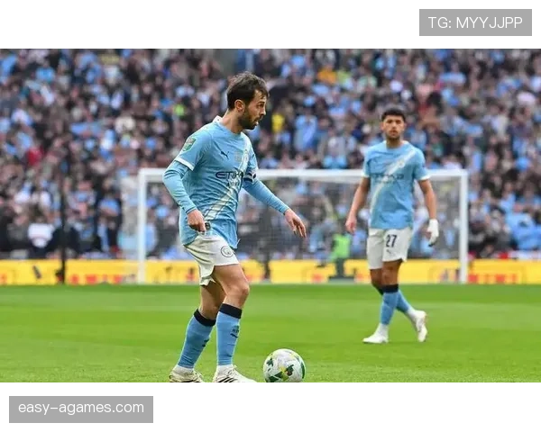 曼城阵容老化危机：豪门的奢华背后，中场的变革或将成为争冠隐患！